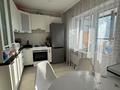 2-бөлмелі пәтер · 70 м² · 16/25 қабат, Юго-Восток ш/а., микрорайон Байкена Ашимова 26, бағасы: 25 млн ₸ в Караганде, Казыбек би р-н — фото 2