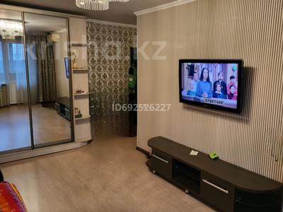 Аренда квартир в Алматы: 1-комнатная квартира · 30.6 м² · 5/5 этаж, Розыбакиева 222 — Розыбакиева-Басенова за 200 000 〒 1-комнатная квартира · 30.6 м² · 5/5 этаж, Розыбакиева 222 — Розыбакиева-Басенова за 200 000 〒 в Алматы, Бостандыкский р-н