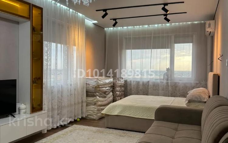 2-бөлмелі пәтер · 46.1 м² · 11/16 қабат, мкр Шымсити, ​Туркия 1280/2, бағасы: 33 млн ₸ в Шымкенте, Абайский р-н — фото 4