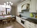 4-комнатная квартира · 160 м² · 8/13 этаж, мкр Коктем-1, Маркова за 146 млн ₸ в Алматы, Бостандыкский р-н
