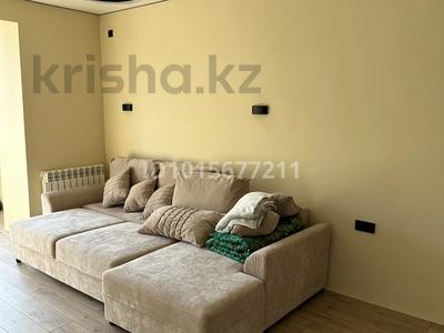 1-комнатная квартира · 52 м² · 7/9 этаж, Самал за 180 000 ₸ в Уральске