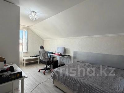 Жеке үй · 4 бөлме · 180 м² · 6 жүзд., мкр Шубар 10, бағасы: 92 млн ₸ в Астане, Есильский р-н