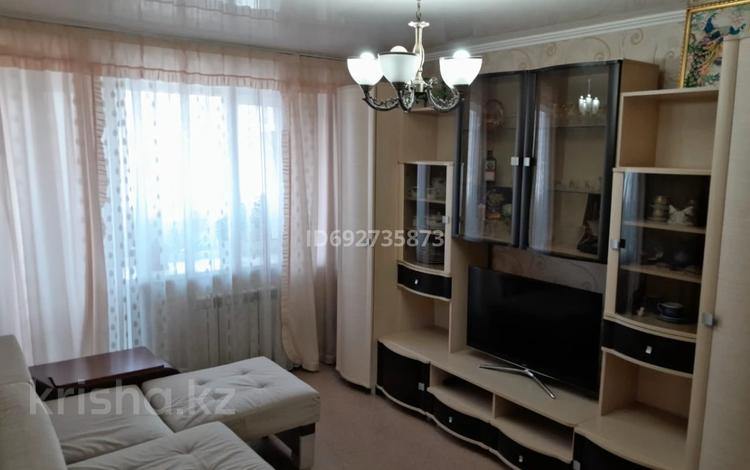 3-комнатная квартира · 60 м² · 1/3 этаж, Пришахтинск, Экибастузкая 98 за 21.5 млн ₸ в Караганде, Алихана Бокейханова р-н — фото 11