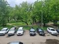 3-комнатная квартира · 80 м² · 2/5 этаж, Кабанбай батыра 99 за 300 000 ₸ в Усть-Каменогорске — фото 12
