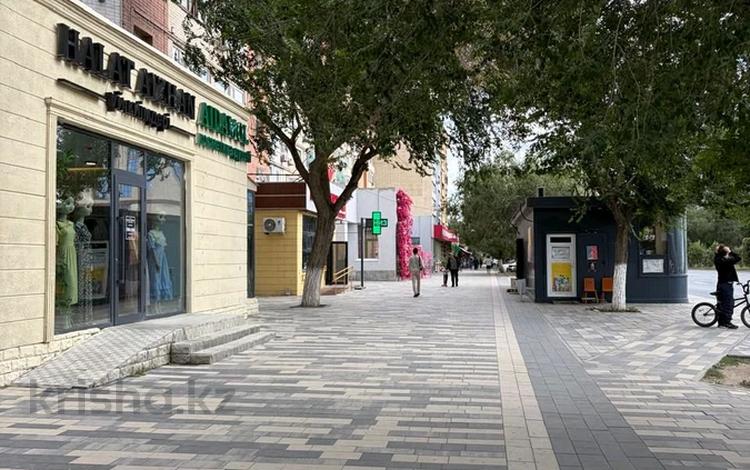 2-бөлмелі пәтер · 77 м² · 6/10 қабат, Абулхаир хана 61Г, бағасы: 29 млн ₸ в Актобе — фото 2