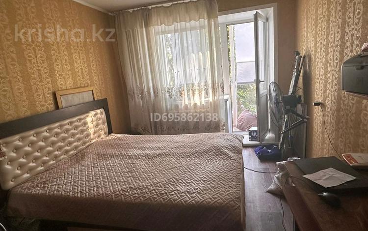 3-комнатная квартира · 65 м² · 2/5 этаж, Интернациональная 75 — Колхозный рынок за 27 млн 〒 в Петропавловске — фото 2