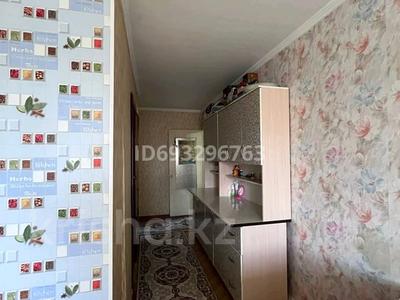 3-бөлмелі пәтер, 60 м², 5/5 қабат, 16-й микрорайон, 16-й микрорайон — Школа 39 Рыскулова Шаяхметова, бағасы: ~ 22.3 млн 〒 в Шымкенте, Енбекшинский р-н