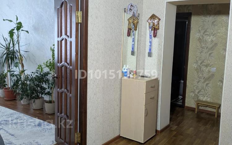 4-комнатная квартира · 78.9 м² · 5/6 этаж, ул. Братьев Жубановых 200 — Вавилова за 23 млн ₸ в Актобе — фото 2