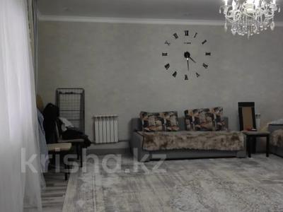 Отдельный дом • 3 комнаты • 90 м² • 10 сот., Рыскулбекова 23 за 24.6 млн 〒 в Косшы