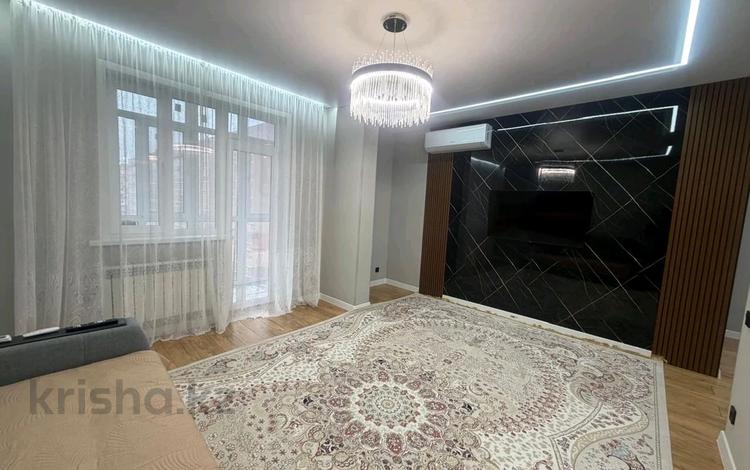 2-комнатная квартира · 60 м² · 6/10 этаж, Самал за 25.9 млн ₸ в Уральске — фото 2