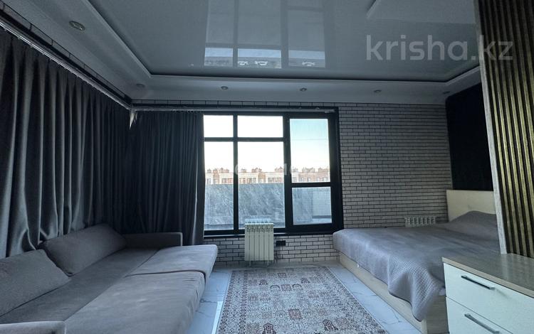 1-комнатная квартира, 48 м², 9 этаж, Айтеке би 11