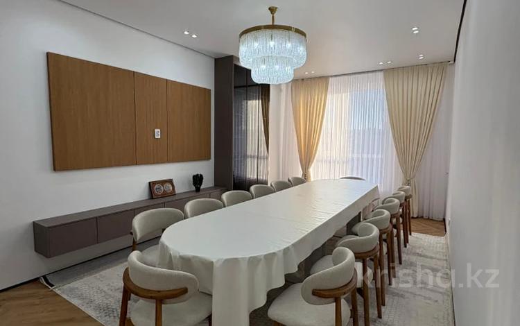 3-комнатная квартира · 103 м² · 4/5 этаж, мкр. Алтын орда, Тауелсиздик за 58 млн ₸ в Актобе — фото 14