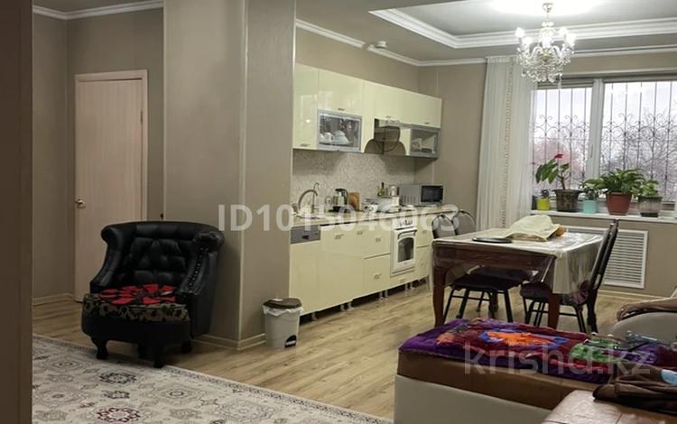 3-комнатная квартира · 130 м² · 2/15 этаж, Мустафина 35а за 800 000 ₸ в Алматы, Бостандыкский р-н — фото 2
