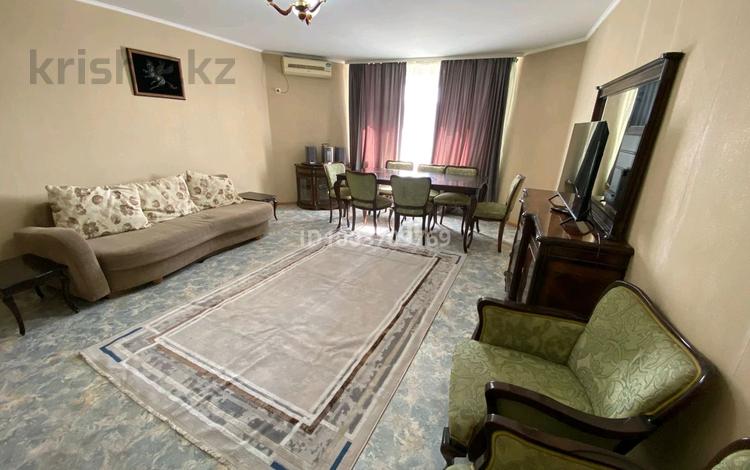 2-бөлмелі пәтер · 80 м² · 7/10 қабат, Пр.Абилкаиыр хана 61 — Напротив центрального стадиона, бағасы: 12 000 ₸ в Актобе — фото 2