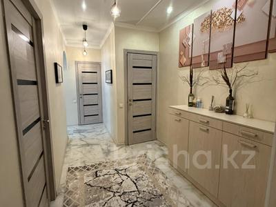 2-бөлмелі пәтер · 70 м² · 3/9 қабат, Раимбек Батыра 286/1, бағасы: 39.9 млн ₸ в 