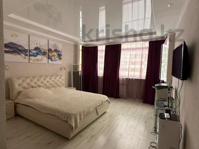 2-бөлмелі пәтер · 70 м² · 3/9 қабат, Раимбек Батыра 286/1, бағасы: 39.9 млн 〒 в 