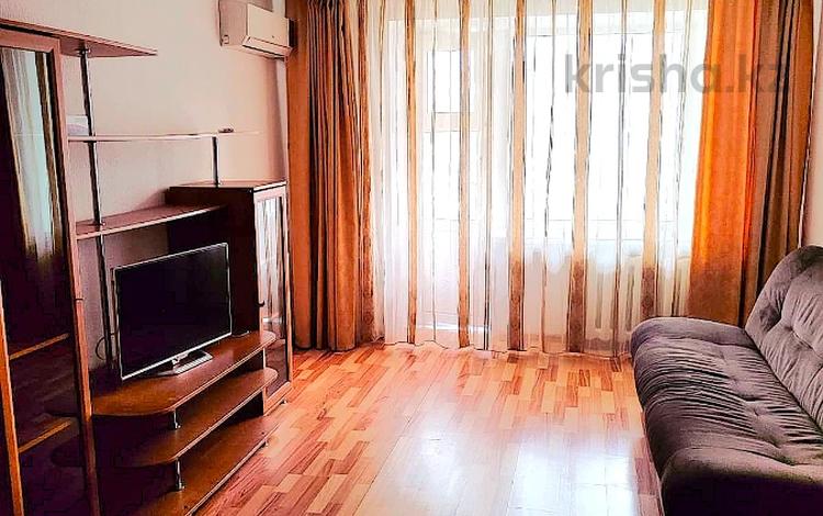 2-комнатная квартира · 42 м² · 1/5 этаж, улица Бараева 1 — Пересечение с пр. Республики, Центр города за 200 000 ₸ в Астане, р-н Байконур — фото 6