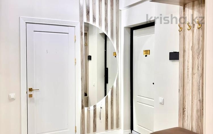 1-бөлмелі пәтер · 50 м² · 9/12 қабат, Сырым батыра 99/3 — Толеметова Байдибек Би Работаем 24/7, бағасы: 2 500 ₸ в Шымкенте — фото 2