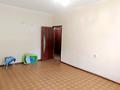 3-бөлмелі пәтер · 72 м² · 1/9 қабат, Толе би, бағасы: 49 млн ₸ в Алматы, Алмалинский р-н — фото 4