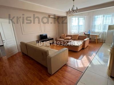 3-бөлмелі пәтер · 112 м² · 5/8 қабат, Айнабұлақ-2 ш/а. 32А, бағасы: 400 000 ₸ в Алматы, Жетысуский р-н