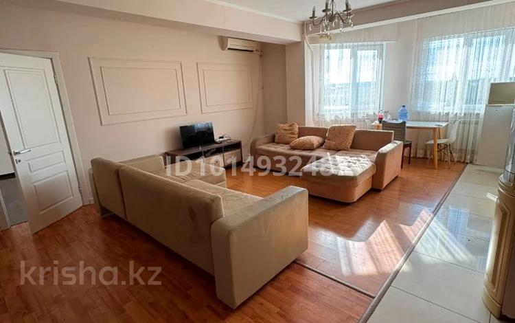 3-бөлмелі пәтер · 112 м² · 5/8 қабат, Айнабұлақ-2 ш/а. 32А, бағасы: 400 000 ₸ в Алматы, Жетысуский р-н — фото 2