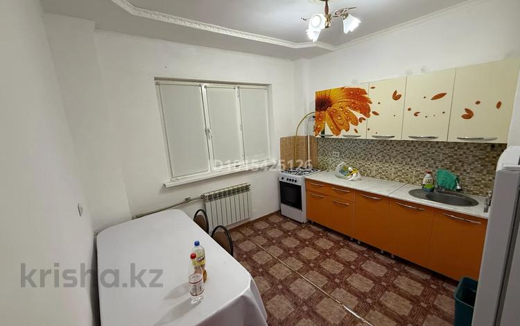 2-комнатная квартира · 67 м² · 6/6 этаж, мкр. Алмагуль 30 за 170 000 ₸ в Атырау — фото 2
