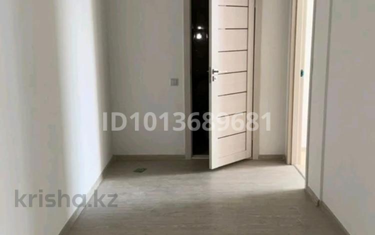 2-бөлмелі пәтер · 69 м² · 5/10 қабат, мкр Шугыла, Жунисова 4/1-18, бағасы: 33.5 млн ₸ в Алматы, Наурызбайский р-н — фото 2