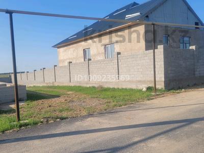 Отдельный дом · 5 комнат · 174 м² · 8 сот., жилой массив Кайнар Булак, Сенім — Частная школа Қазбек,,ул.Болешова за 21 млн ₸ в Шымкенте, Абайский р-н