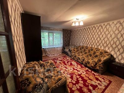 1-комнатная квартира · 36 м² · 1/3 этаж, Майкудук, 18й микрорайон за 7.6 млн 〒 в Караганде, Алихана Бокейханова р-н