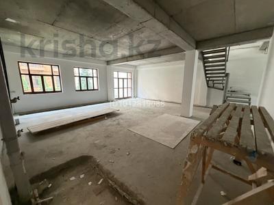 4-комнатная квартира · 216 м² · 1/4 этаж, мкр Горный Гигант, Тайманова за 270 млн ₸ в Алматы, Медеуский р-н