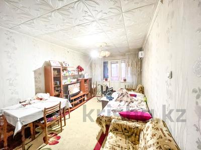 3-комнатная квартира, 58 м², 4/4 этаж, Жетысу за 13.5 млн 〒 в Талдыкоргане, мкр Жетысу