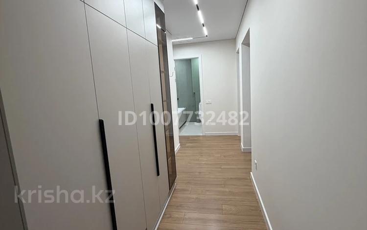 3-комнатная квартира · 72 м² · 7/9 этаж, Абулхайр-хана 69/4, 69/5 за 58.5 млн ₸ в Атырау — фото 5