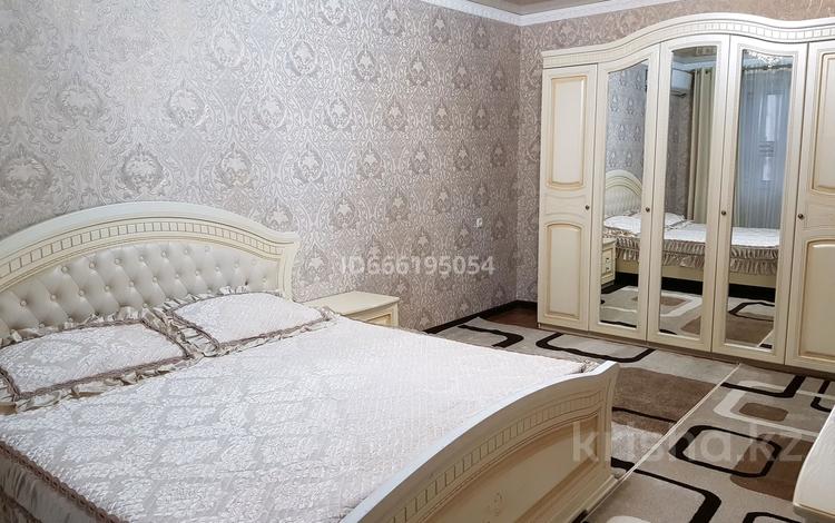 1-комнатная квартира, 41 м², 3/5 этаж посуточно, Астана 7 за 12 000 〒 в Таразе — фото 2