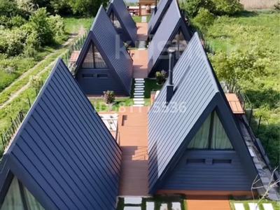 Отдельный дом · 6 комнат · 400 м² · 8 сот., мкр Кунаева, Проектировщик 1 — Магазин орбита за 150 млн 〒 в Уральске