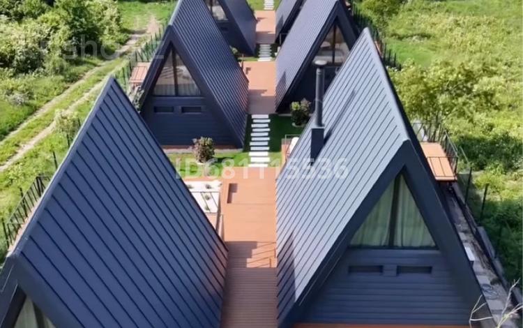 Отдельный дом · 6 комнат · 400 м² · 8 сот., мкр Кунаева, Проектировщик 1 — Магазин орбита за 75 млн 〒 в Уральске — фото 171