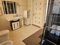 Жеке үй · 7 бөлме · 650 м², мкр Тау Самал 14 — Госпиталь ИОВ, бағасы: 150 000 〒 в Алматы, Медеуский р-н — фото 9