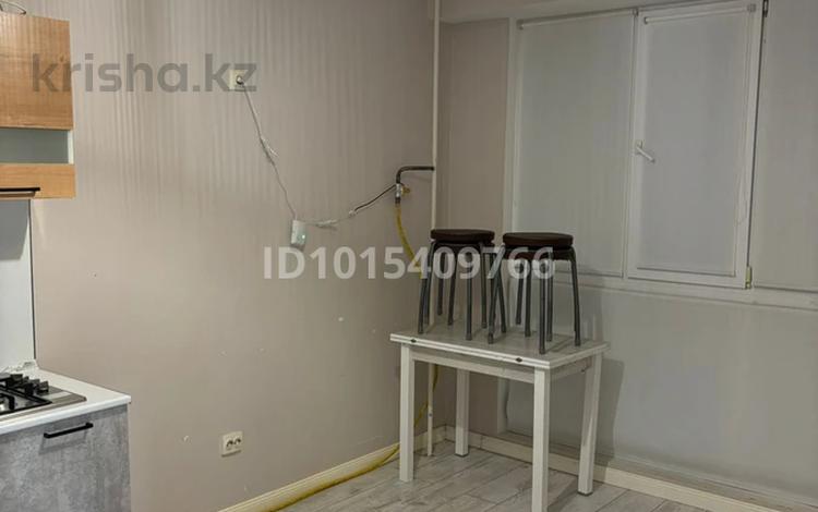 1-бөлмелі пәтер · 37.8 м² · 8/10 қабат, 16-ш/а. 63, бағасы: 140 000 ₸ в Актау, 16-й мкр  — фото 2
