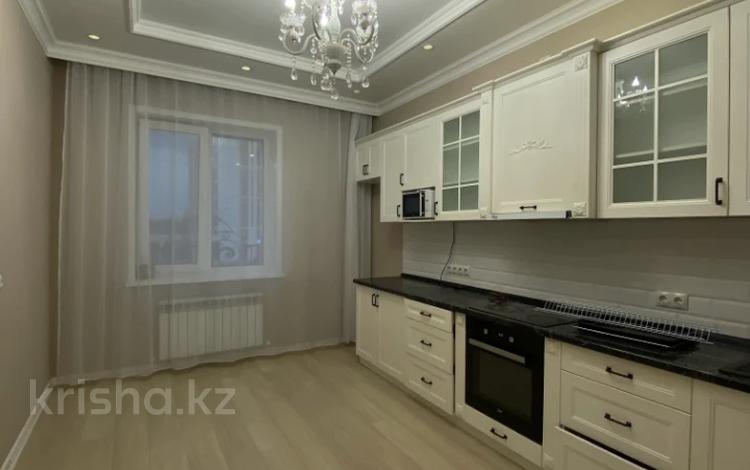 2-комнатная квартира, 64.5 м², 3/6 этаж, Алихана Бокейханова