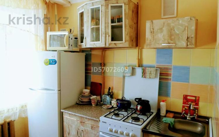 1-бөлмелі пәтер · 40 м² · 1/4 қабат, проспект Нурсултана Назарбаева 222 — Алмазова, бағасы: 7 000 ₸ в Уральске — фото 3