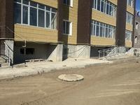 2-бөлмелі пәтер · 85.5 м² · 1/5 қабат, ул. Дины Нурпеисовой 40/2, бағасы: 27 млн ₸ в Уральске, мкр Школьник