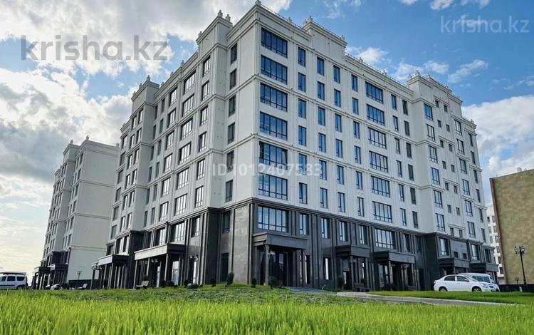 2-бөлмелі пәтер · 83.5 м² · 5/7 қабат, Мкр. Береке 75, бағасы: 75 млн ₸ в Костанае — фото 2
