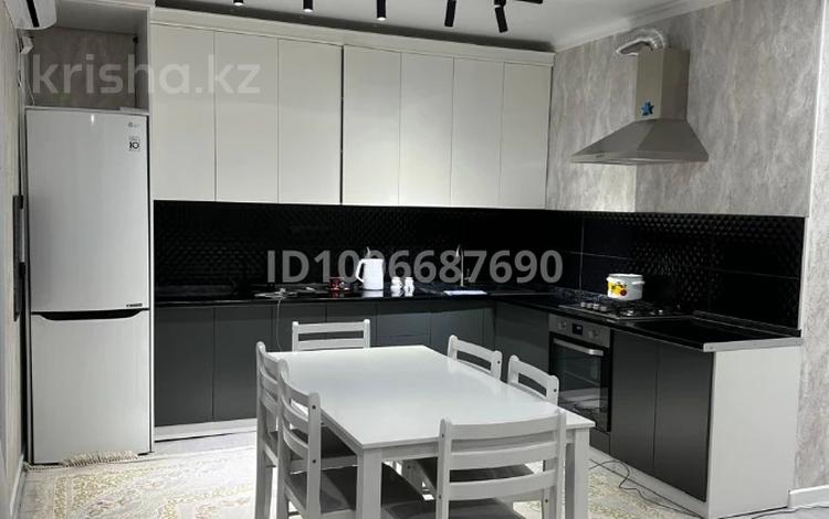 2-комнатная квартира · 63 м² · 5/5 этаж, мкр Думан-2 11 за 350 000 〒 в Алматы, Медеуский р-н — фото 9