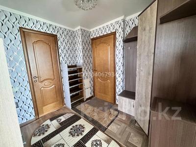 3-бөлмелі пәтер · 61.2 м² · 1/3 қабат, Каныш Сатпаева 27а, бағасы: 6.8 млн ₸ в заводском