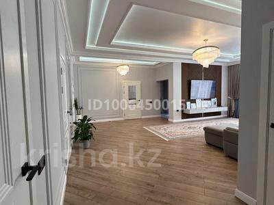 Отдельный дом · 4 комнаты · 174 м² · 10 сот., мкр Бектобе за 60 млн 〒 в Таразе