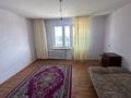 2-бөлмелі пәтер · 55 м² · 5/5 қабат, 2 микрорайон 14 — Перед большой школой, бағасы: 2.8 млн ₸ в Шульбинске