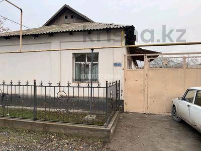 Отдельный дом · 6 комнат · 170 м², Белинский 16 за 150 000 〒 в Туркестане