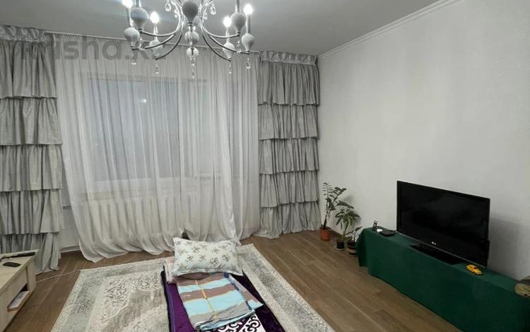 2-комнатная квартира · 54.1 м² · 9/9 этаж, Первомайская 37 за 20.5 млн ₸ в Семее — фото 2