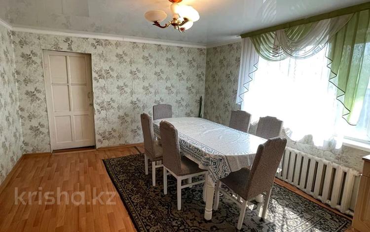Отдельный дом • 4 комнаты • 106 м² • 6 сот., Койшыбаева за 12 млн 〒 в Семее — фото 2