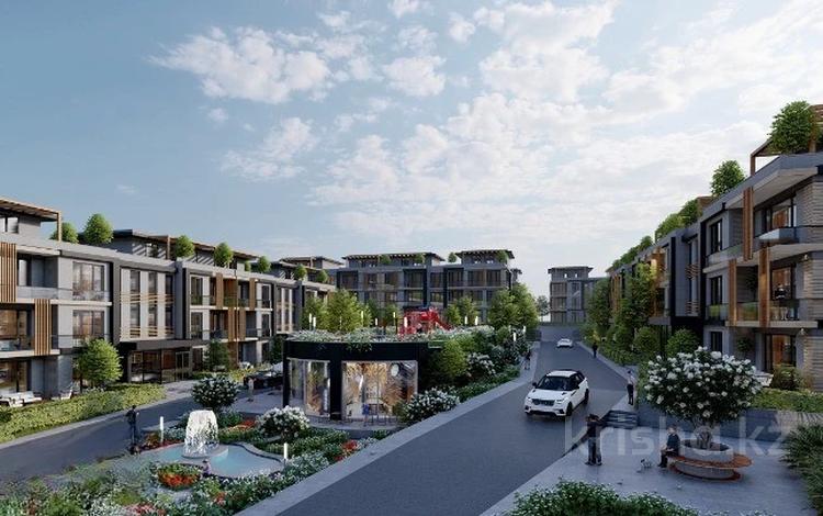 5-комнатная квартира · 232 м² · 3/3 этаж, Кажымукана 109 за 214 млн ₸ в Алматы, Медеуский р-н — фото 3