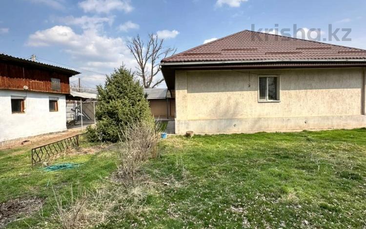 Отдельный дом · 4 комнаты · 144 м² · 16.7 сот., мкр Калкаман-2, Кадырбекова 9 за 130 млн ₸ в Алматы, Наурызбайский р-н — фото 2